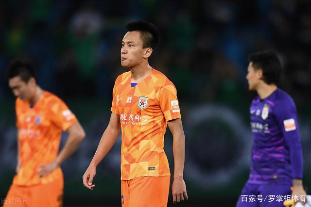 曼联进攻效率低下的根本原因在于射门距离
